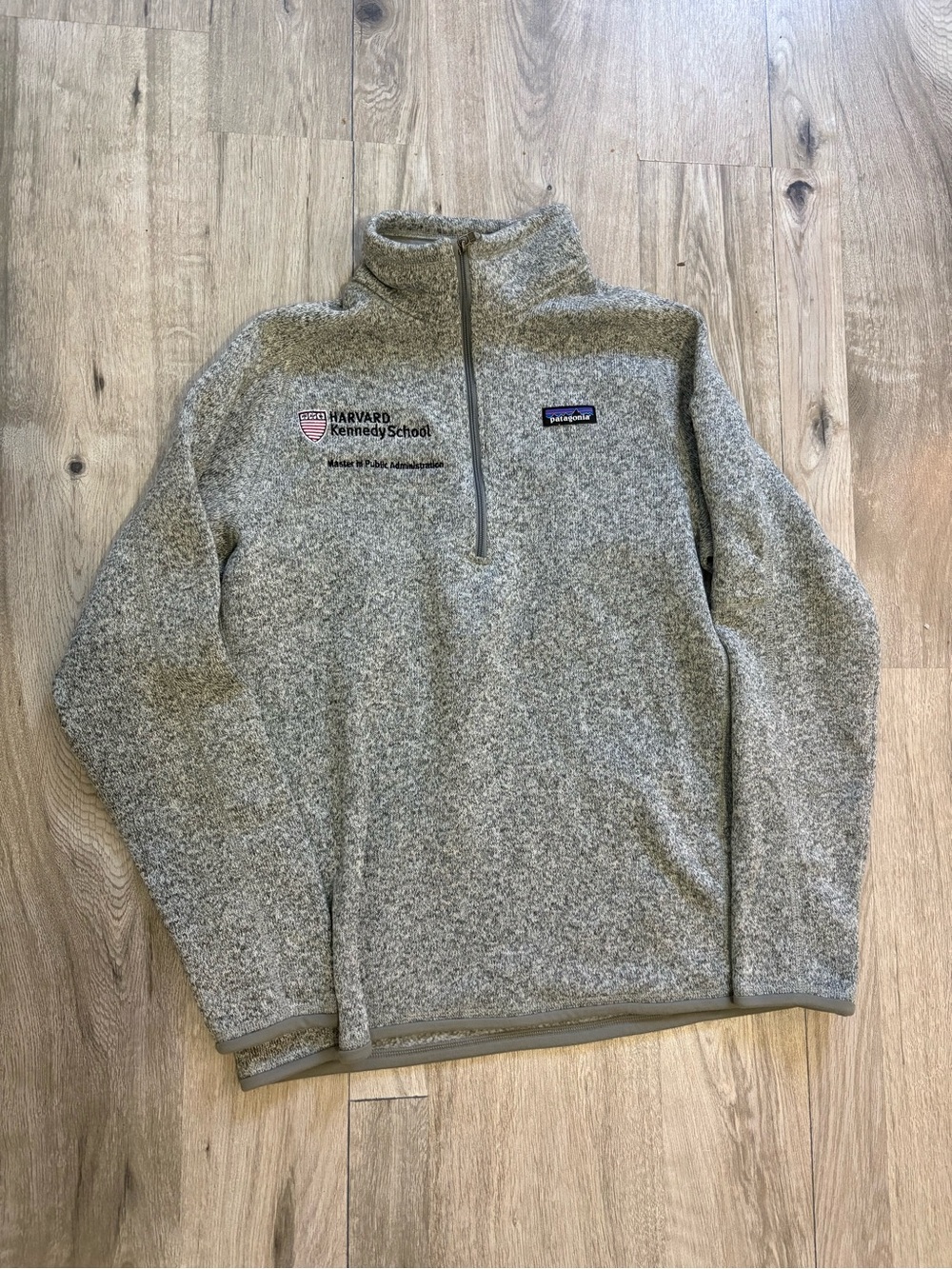 Patagonia Heather Gray Quarter-Zip Pullover Sweater